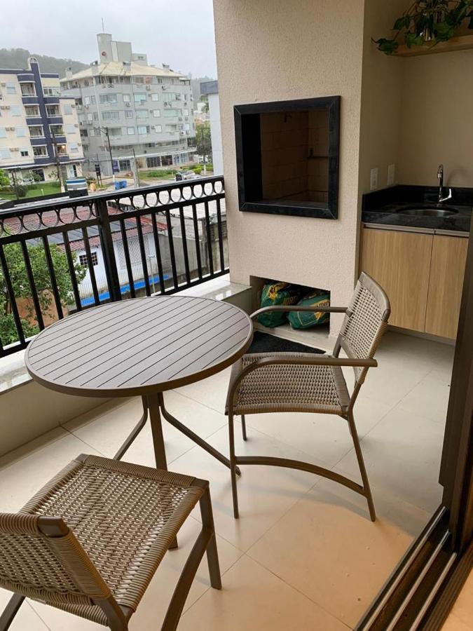 Apto Novo A Uma Quadra Da Praia Florianópolis Zewnętrze zdjęcie
