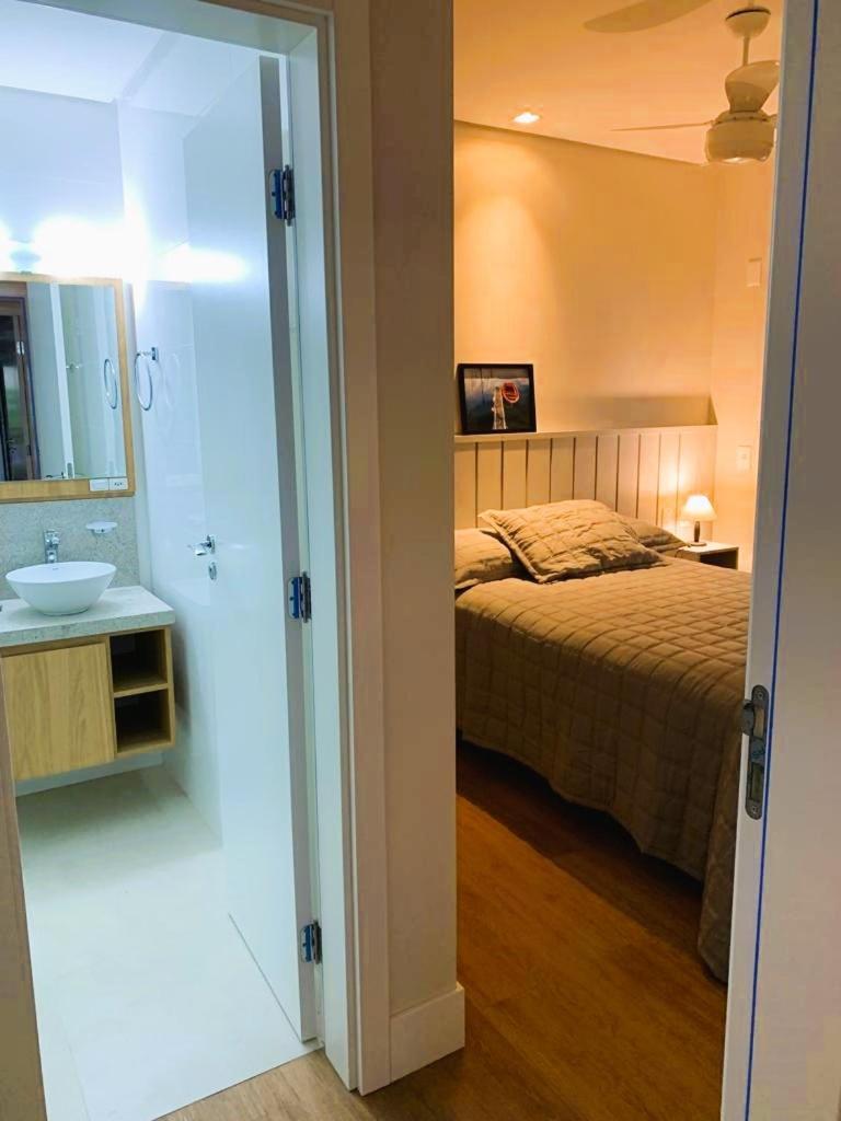 Apto Novo A Uma Quadra Da Praia Florianópolis Zewnętrze zdjęcie